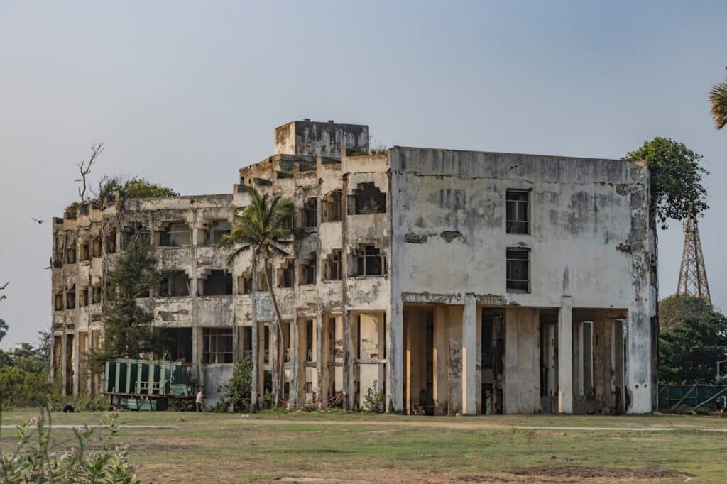 Les lieux abandonnés